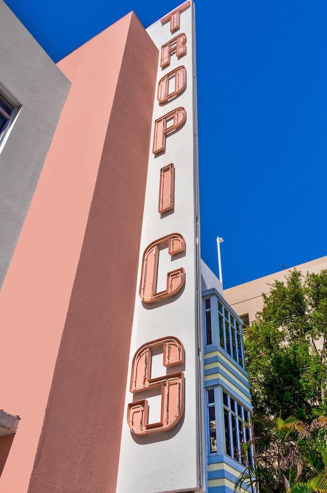 Tropics Hotel Miami Beach Exterior photo